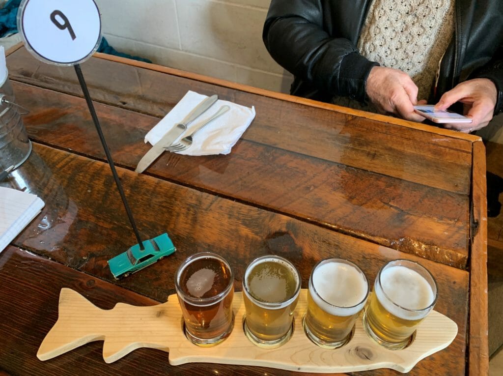 photo of four-beer tasting flight at Kettle River Brewing Co.