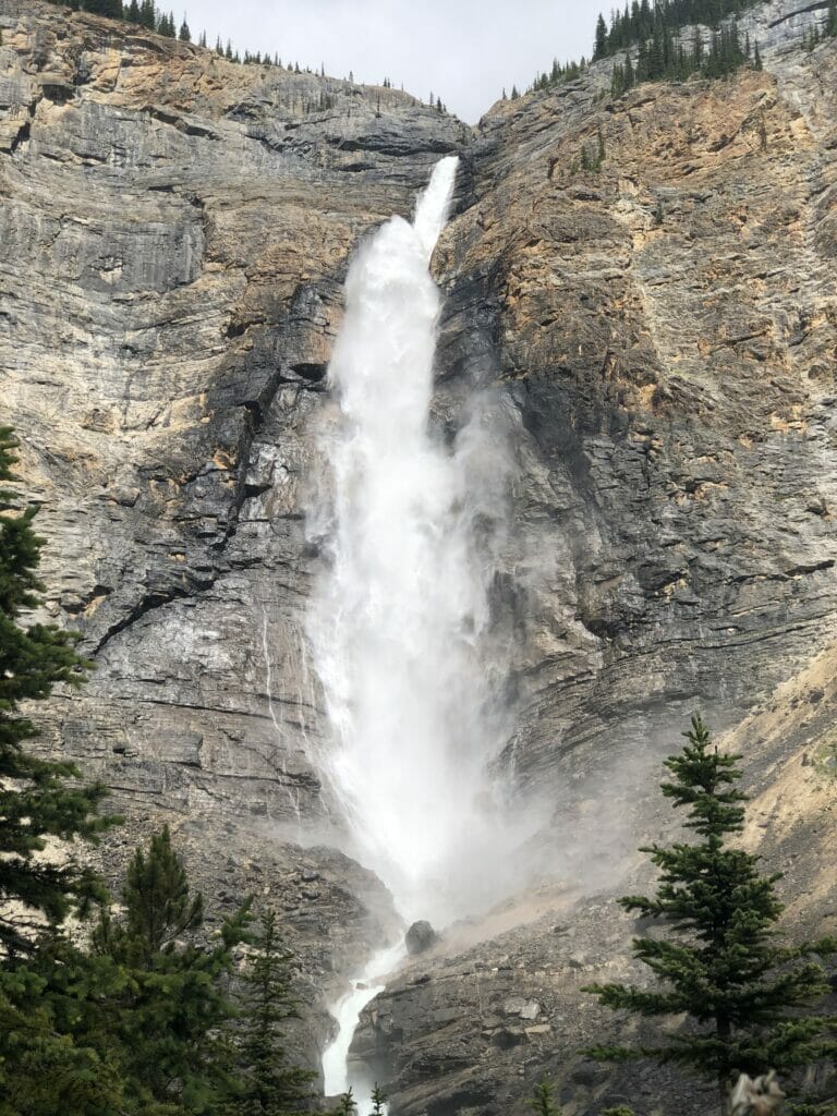 Takakkaw Falls