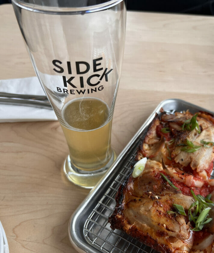 Beer and pizza at Sidekick Brewing